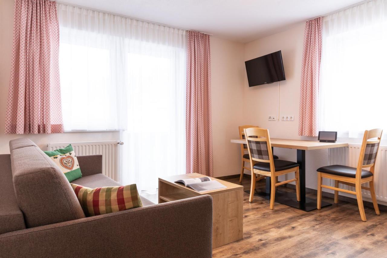 Pitztal Living Lejlighedshotel Jerzens Eksteriør billede