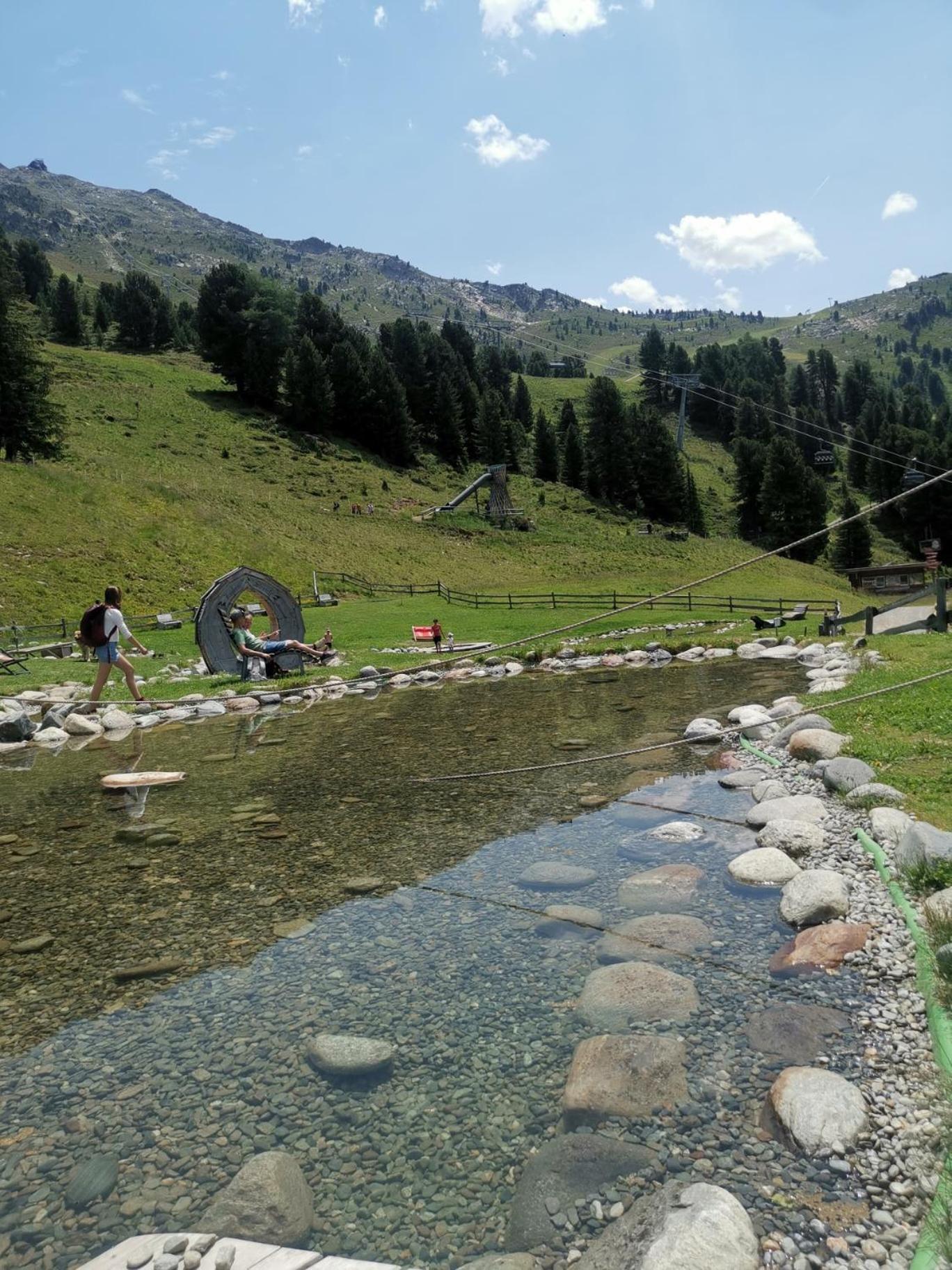 Pitztal Living Lejlighedshotel Jerzens Eksteriør billede